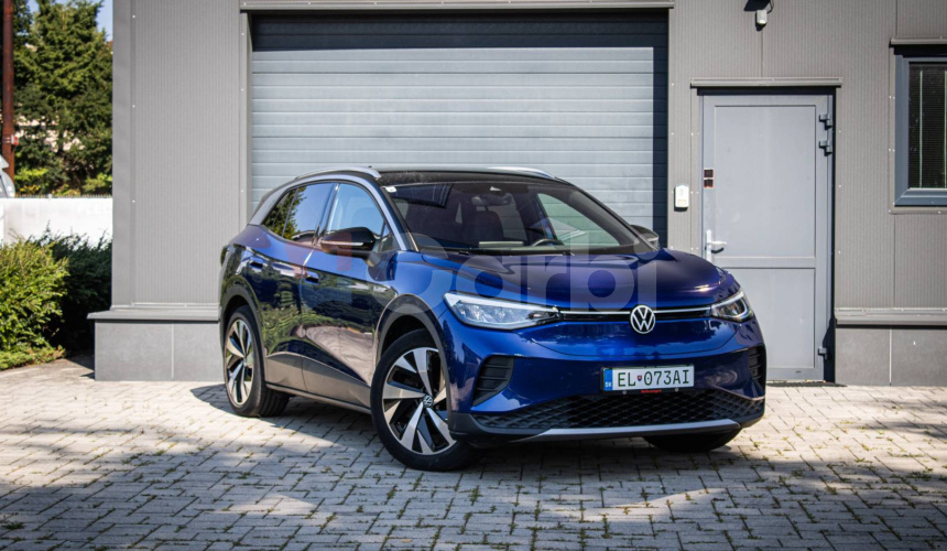Volkswagen ID.4 Pro Performance 1st edition, super výbava, tepelné čerpadlo,nelakované, el ťažn