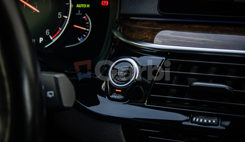 BMW 520d xDrive Msport, Webasto, Nappa Mokka, Odvetrávanie, Harman, TOP výbava!