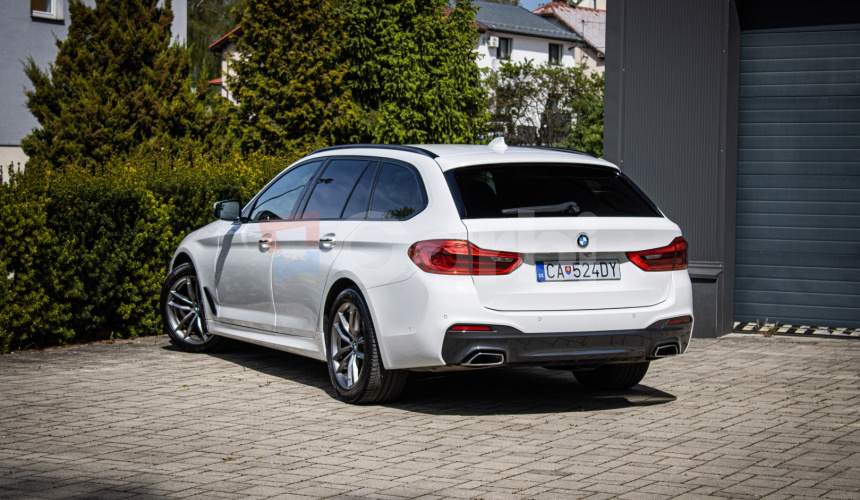 BMW 520d xDrive Msport, Webasto, Nappa Mokka, Odvetrávanie, Harman, TOP výbava!