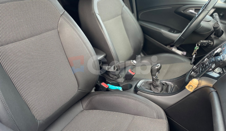 Opel Astra 1.4 Turbo 140k Sport