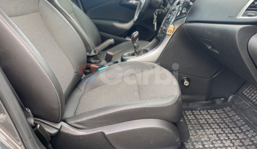 Opel Astra 1.4 Turbo 140k Sport