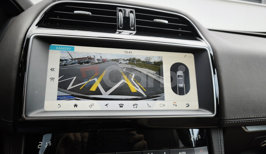 Jaguar F-Pace 2.0 I4 P250 Prestige AWD