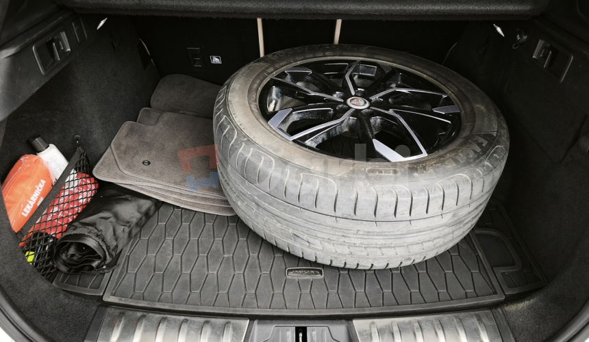 Jaguar F-Pace 2.0 I4 P250 Prestige AWD