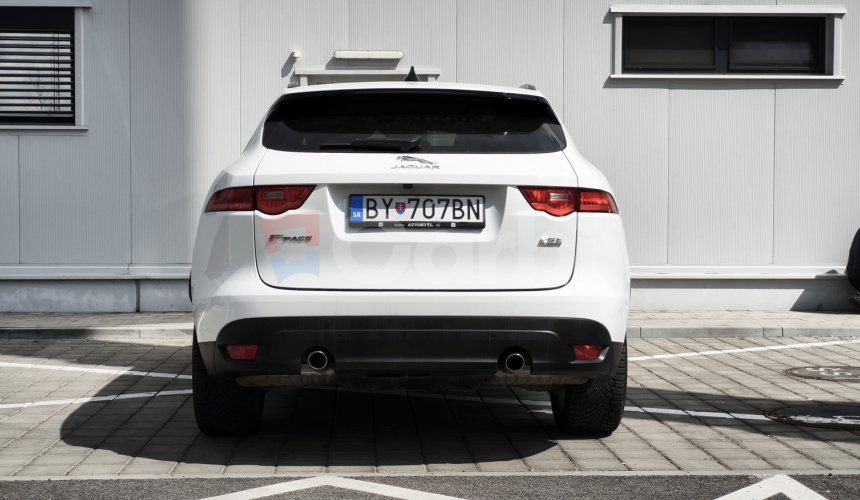 Jaguar F-Pace 2.0 I4 P250 Prestige AWD