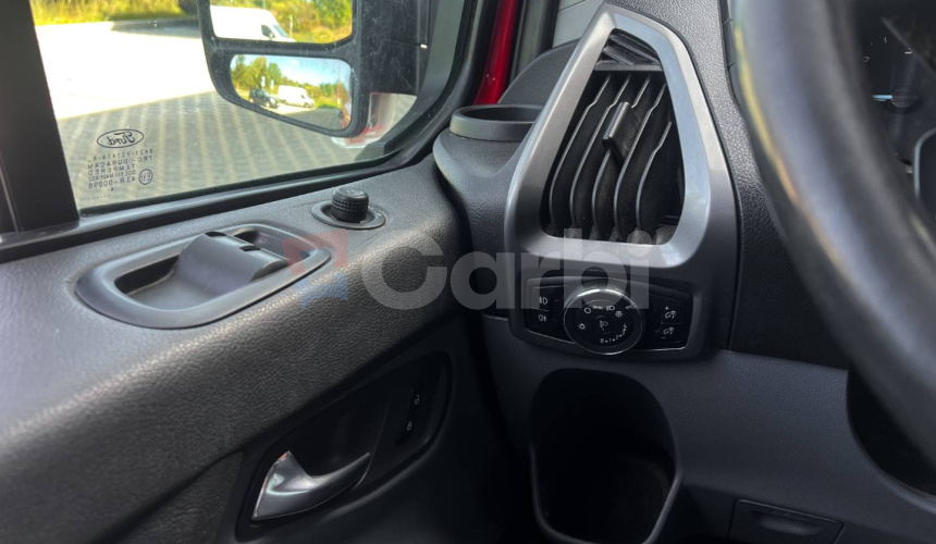 Ford Transit Custom 2.2 TDCi Ambiente L2H2 T310 125k