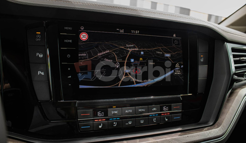 Volkswagen Touareg 3.0 TDI 170kW, Natáčacia zadná náprava, Masáž, Vzduch, Nočné videnie