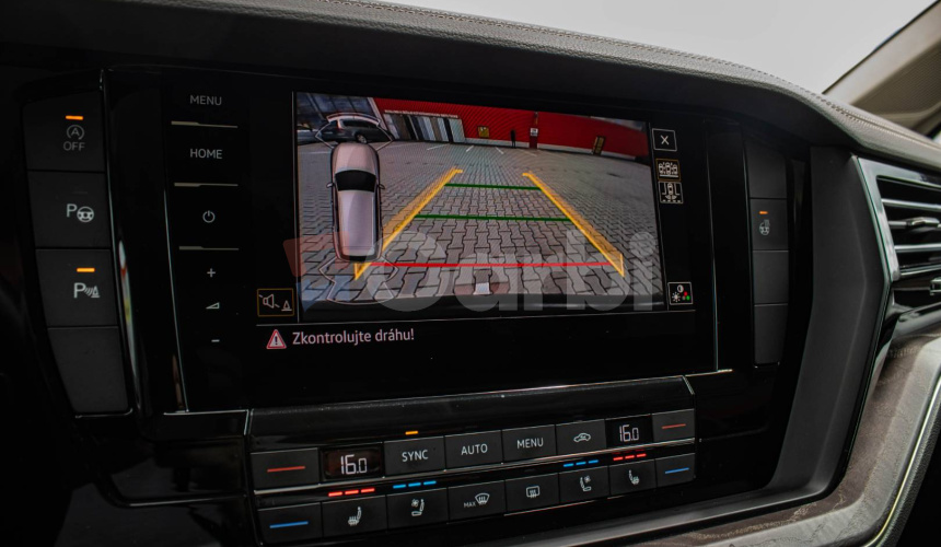 Volkswagen Touareg 3.0 TDI 170kW, Natáčacia zadná náprava, Masáž, Vzduch, Nočné videnie
