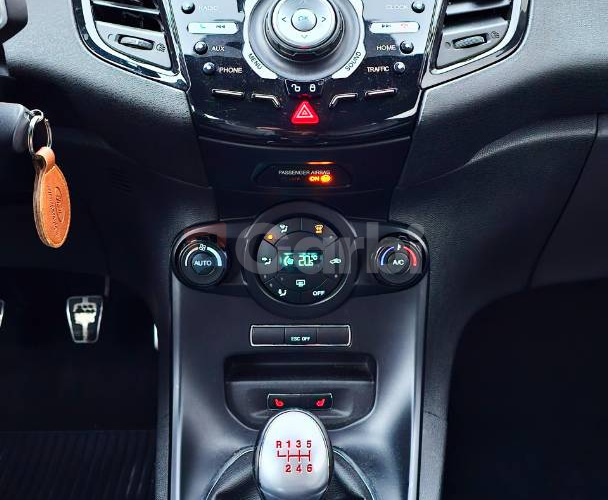 Ford Fiesta 1.6 EcoBoost SCTi ST X