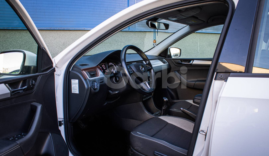 Škoda Rapid 1.0 TSI 81kW 6M, Slovenské, Vyhrievané sedadlá, Parkovacie senzory, DPH