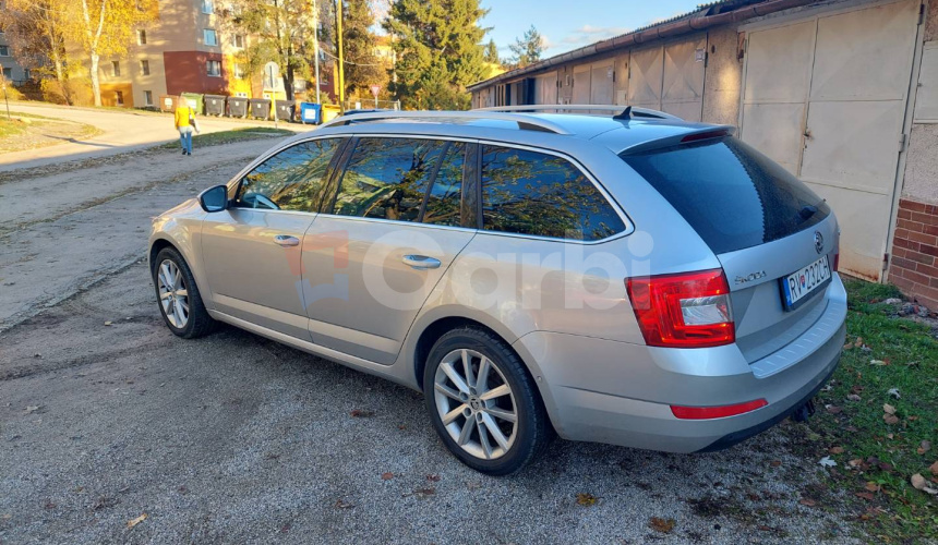 Škoda Octavia Combi 1.6 TDI Elegance DSG