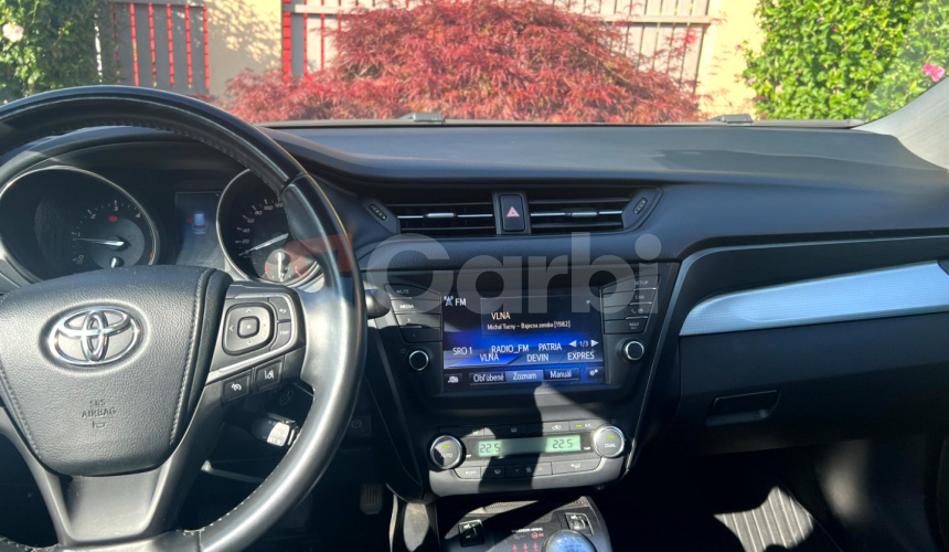 Toyota Avensis 2,0 d4d 105kW kombi