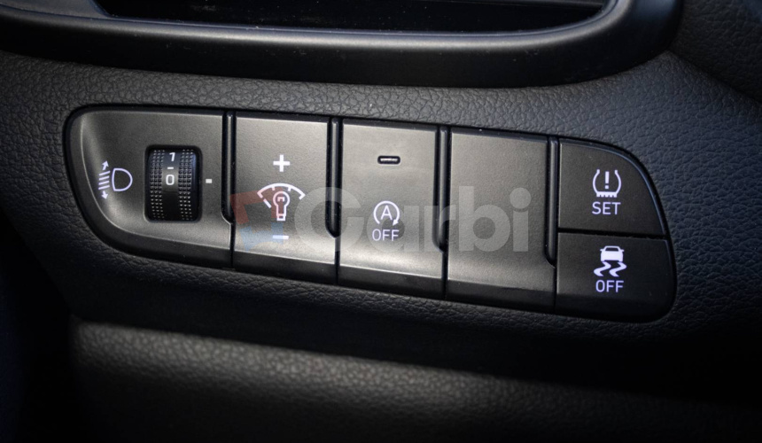 Hyundai i30 CW 1.5i CVVT Family