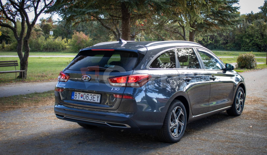 Hyundai i30 CW 1.5i CVVT Family