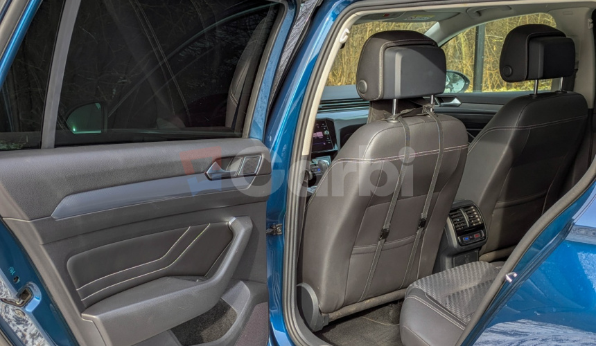 Volkswagen Passat Variant 2.0 TDI R-Line DSG, 140kW, A7, 5d.