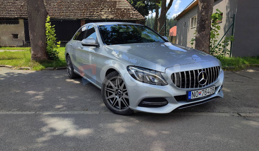 Mercedes-Benz C trieda Sedan 180 d