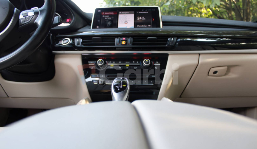 BMW X6 xDrive 30d M Sport Edition A/T