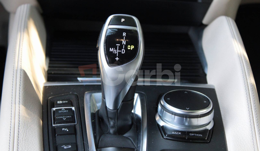 BMW X6 xDrive 30d M Sport Edition A/T