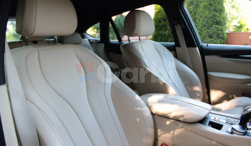 BMW X6 xDrive 30d M Sport Edition A/T