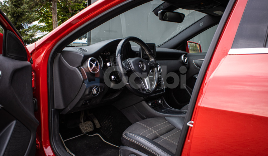 Mercedes-Benz A 180 CDI slovenské, automat, panoráma, bi-xenóny, navi, výhrev
