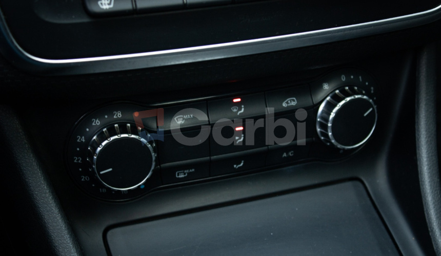 Mercedes-Benz A 180 CDI slovenské, automat, panoráma, bi-xenóny, navi, výhrev