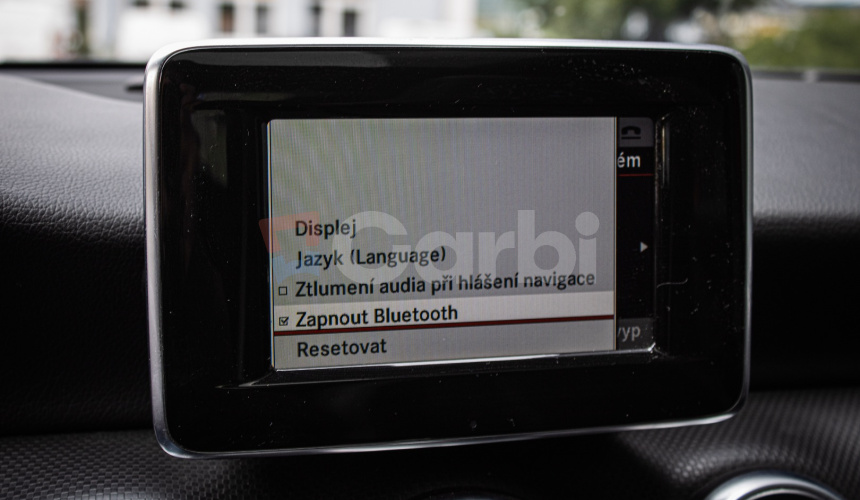 Mercedes-Benz A 180 CDI slovenské, automat, panoráma, bi-xenóny, navi, výhrev