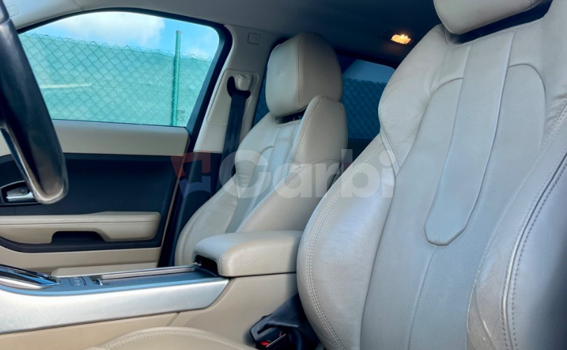 Land Rover Range Rover Evoque 2.2 TD4 PRESTIGE AT9