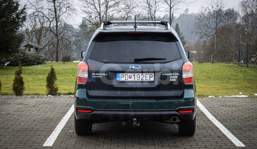 Subaru Forester 2.0D Comfort, Slovenské s históriou, Kamera, vyhrievané sedadlá, ŤZ