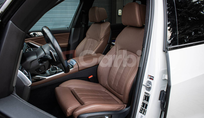 BMW X7 40d xDrive Msport, Servis grátis, Laser, soft-close, Pano sky lounge, DPH