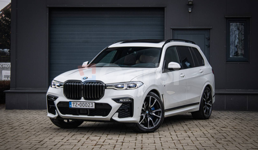 BMW X7 40d xDrive Msport, Servis grátis, Laser, soft-close, Pano sky lounge, DPH