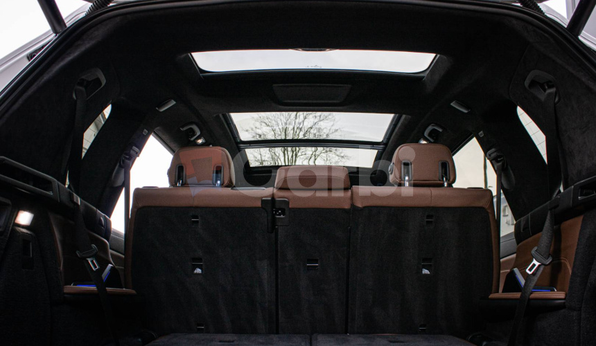 BMW X7 40d xDrive Msport, Servis grátis, Laser, soft-close, Pano sky lounge, DPH