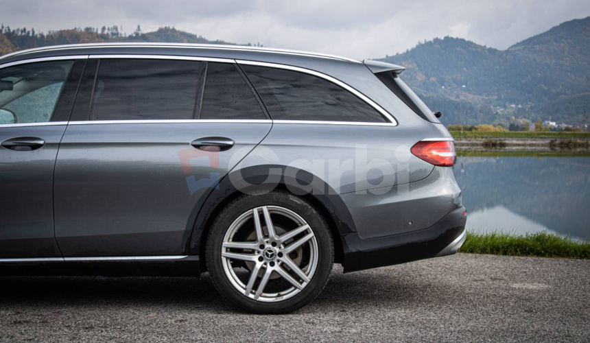 Mercedes-Benz E trieda All-Terrain 220d 4matic Airmatic 9G-Tronic, vzduch, HUD, Ťažné, MB conne