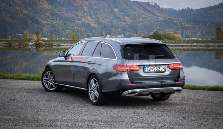 Mercedes-Benz E trieda All-Terrain 220d 4matic Airmatic 9G-Tronic, vzduch, HUD, Ťažné, MB conne
