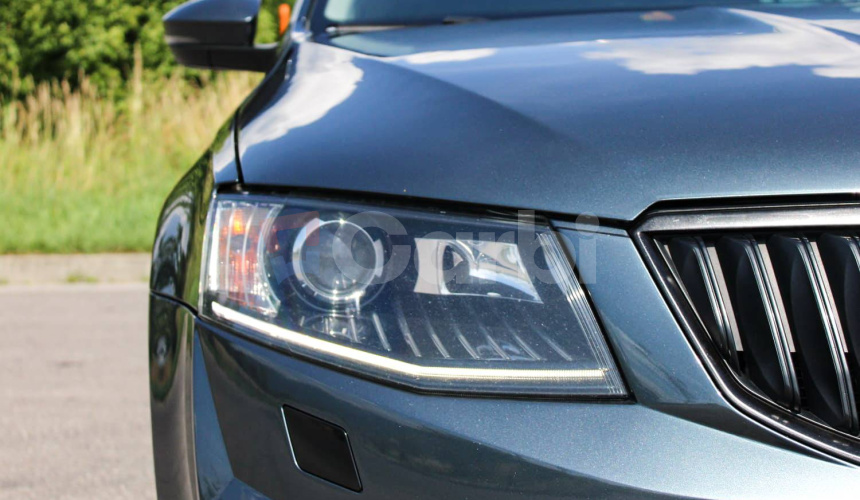 Škoda Octavia Combi 2.0 TDI DSG VRS LOOK