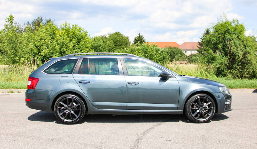 Škoda Octavia Combi 2.0 TDI DSG VRS LOOK