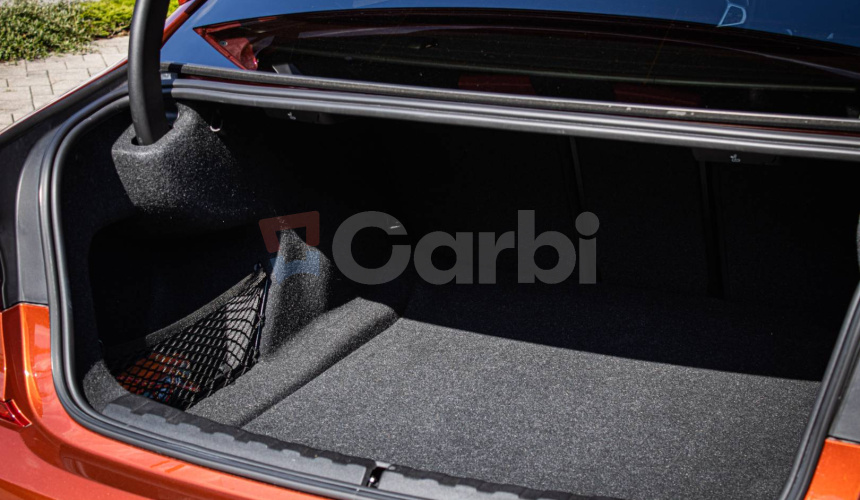 BMW Rad 3 M340i xDrive orig. M doplnky, TOP výbava, Laser svetlá, šíber, Asistenti, DPH
