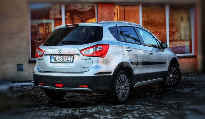 Suzuki SX4 S-Cross 1,6 LX 4WD