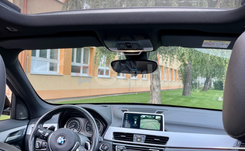 BMW X1 sDrive 20d Sport Line A/T