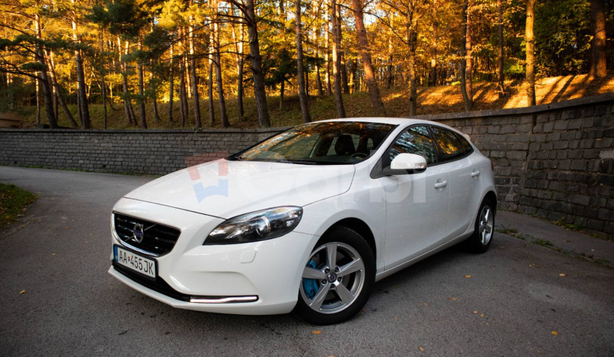 Volvo V40 D3 Momentum