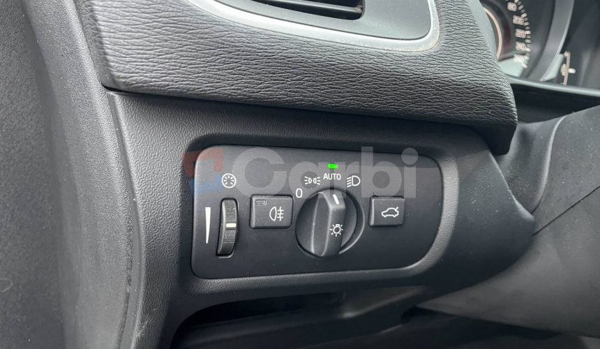 Volvo V40 D3 Momentum