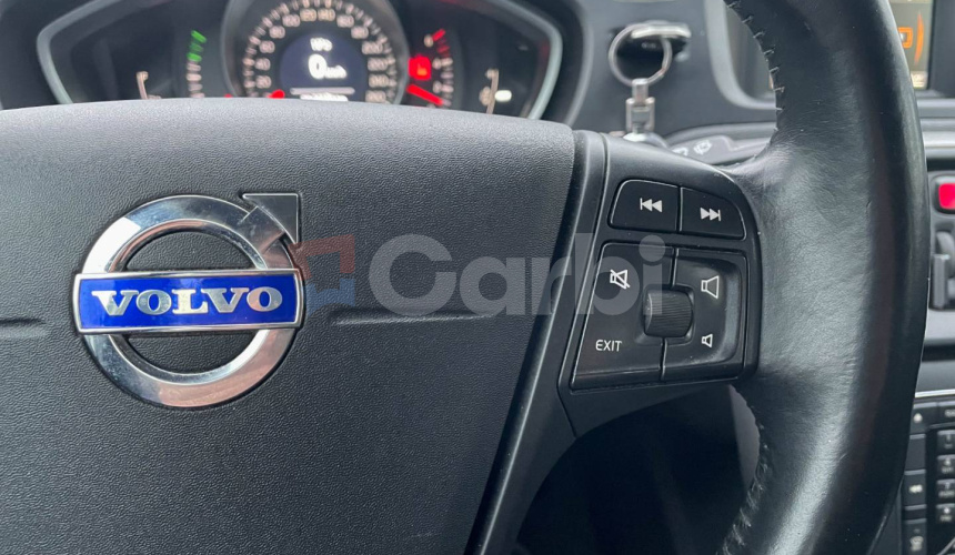 Volvo V40 D3 Momentum