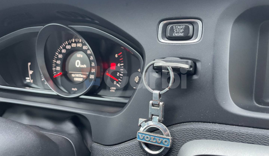 Volvo V40 D3 Momentum