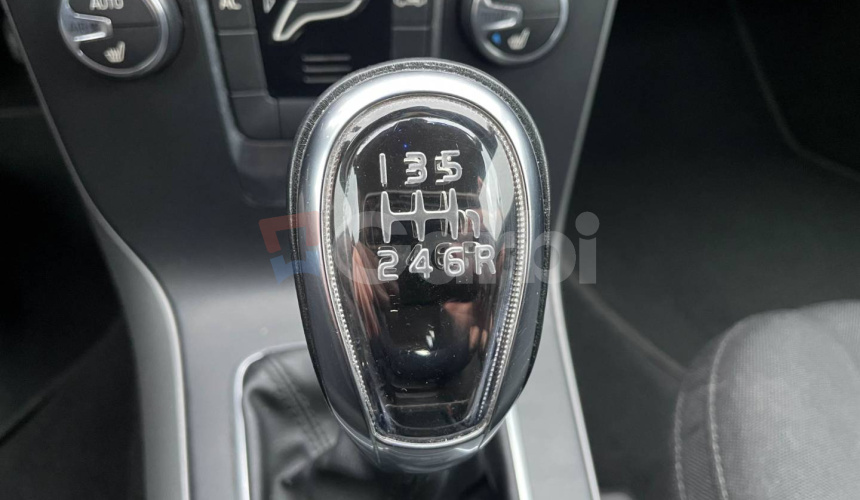 Volvo V40 D3 Momentum