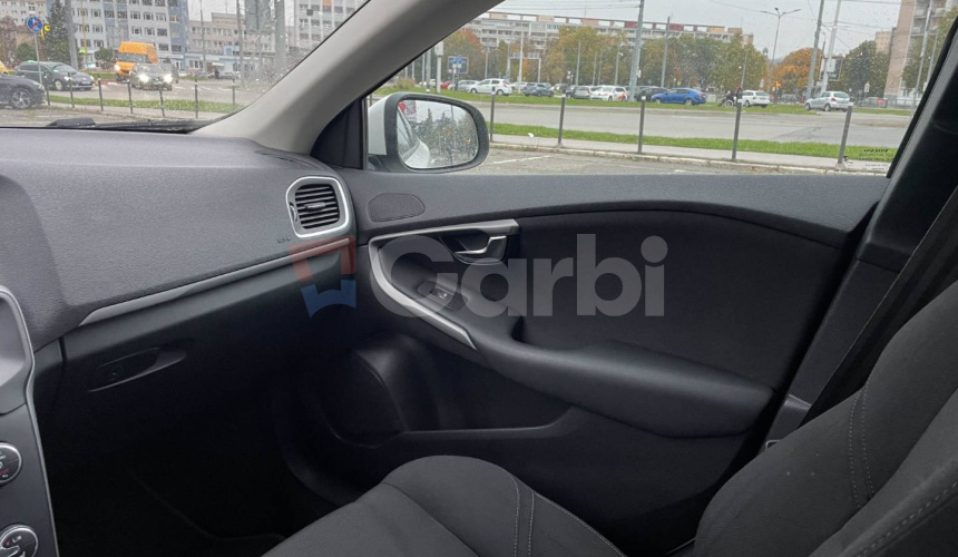 Volvo V40 D3 Momentum