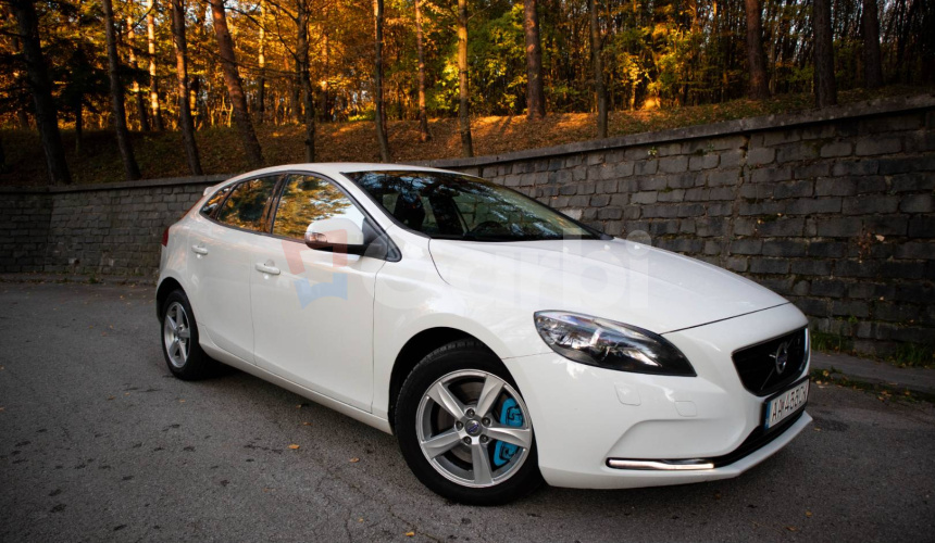 Volvo V40 D3 Momentum