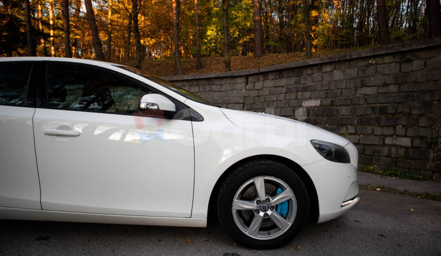 Volvo V40 D3 Momentum