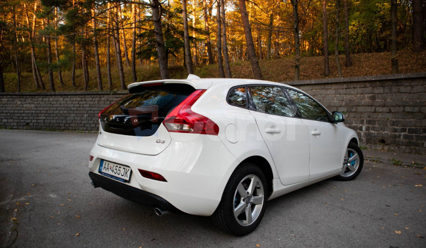 Volvo V40 D3 Momentum