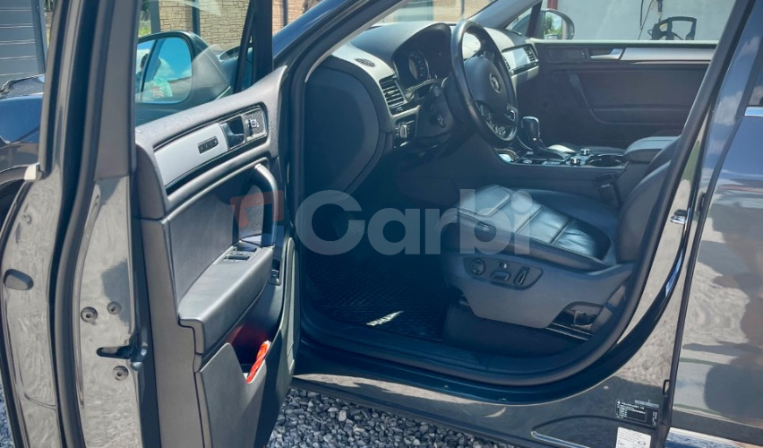 Volkswagen Touareg II 3.0 V6 TDI 240k BlueMotion Technology Premium