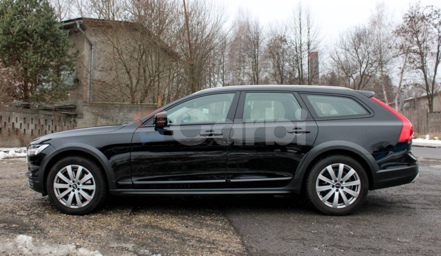 Volvo V90 CC D4 2.0L Cross Country Pro AWD A/T
