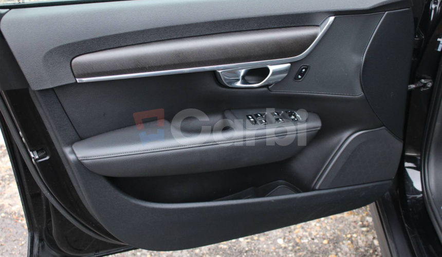 Volvo V90 CC D4 2.0L Cross Country Pro AWD A/T