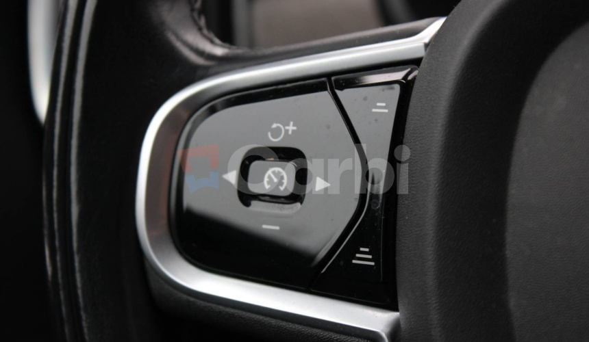 Volvo V90 CC D4 2.0L Cross Country Pro AWD A/T